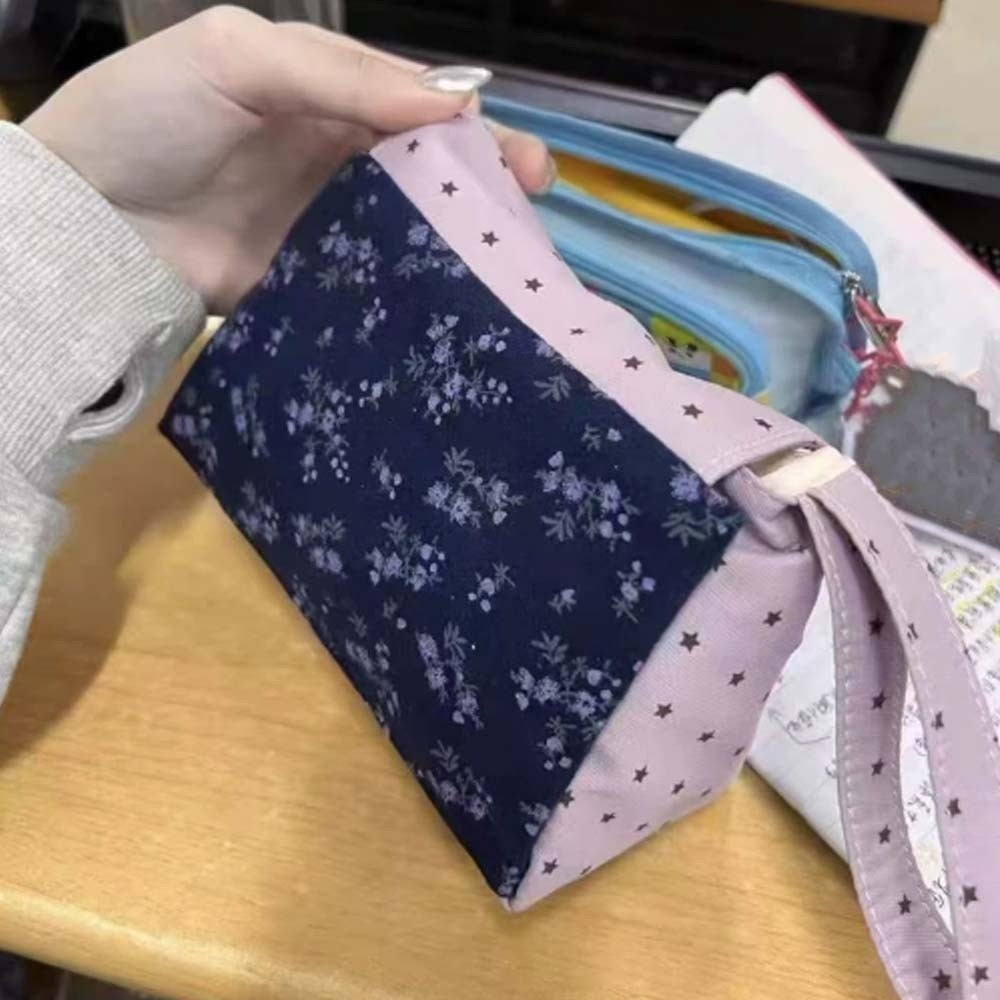 Korean Lifestyle & Kids Boutique - Bolsa de Maquiagem Floral Roxa com